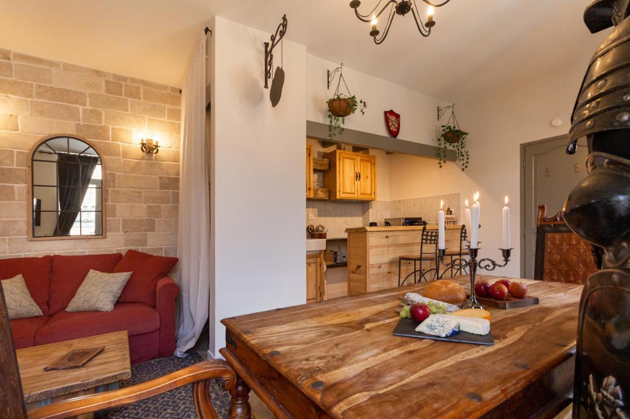 Le Secret de la Taverne - Netflix/Wifi - Chasse Aux Trésor à l'intérieur Carcasona Exterior foto